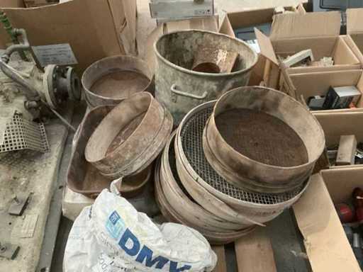 Diverse situri din lemn