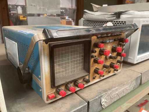 TR-4657 Dual Beam Oscilloscope