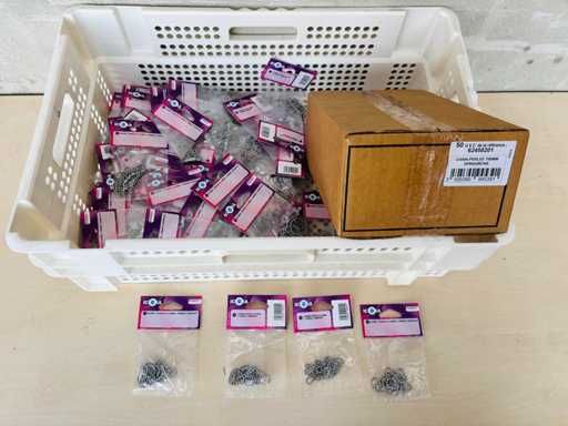 (X135) - Catena in acciaio inox con perline per fermo 