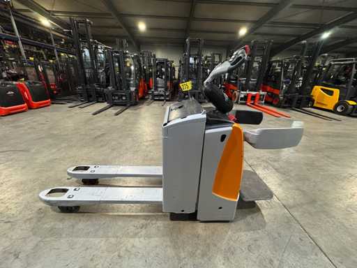 2018 Wciąż EXU20-SF 2.000 kg Paletowy wózek Ant Stacker Początkowy ruch 1.812 godz.