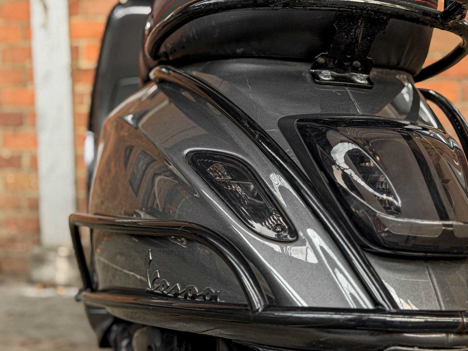 Piaggio Vespa Sprint 4T (CUSTOM) 2016, DGX-82-B Scooter