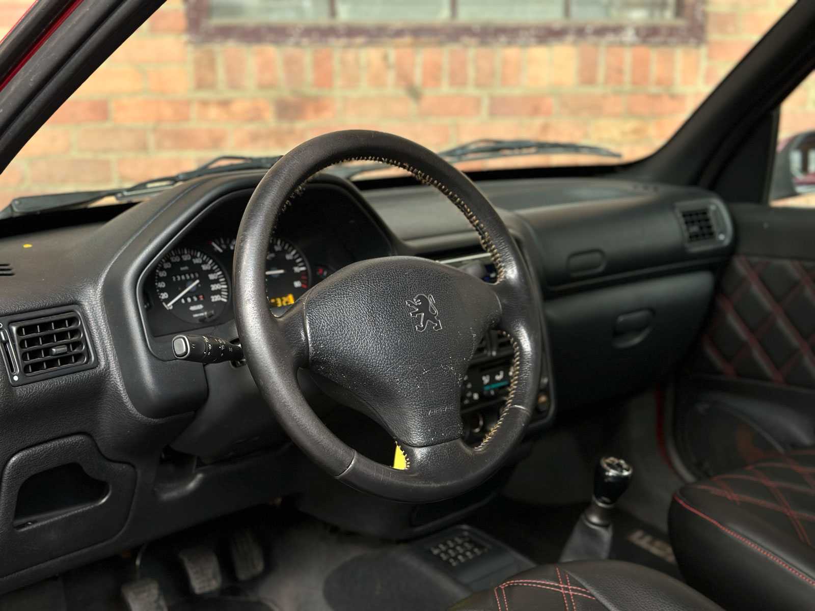 Peugeot 106 GTI 1*nfx 1.6-16V Sport 118pk 1996 (Origineel-NL), PT-FR-96