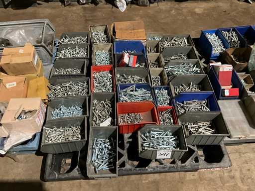 Matériau de fixation