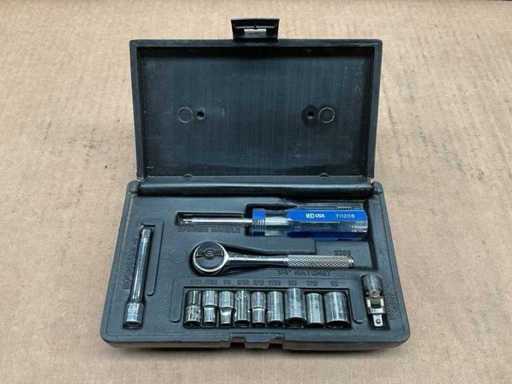 Zestaw nasadek narzędzi K-D