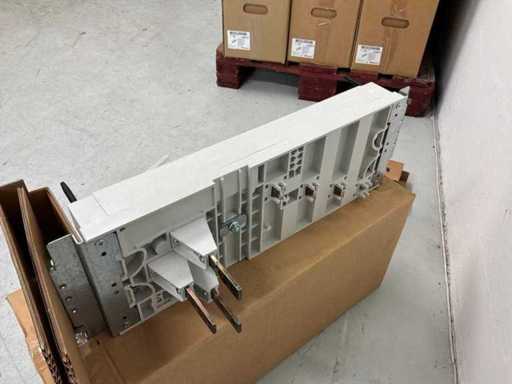 LEGRAND 4 046 20 Basis VX³IS233 nieuwe staat - nooit gebruikt