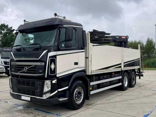 2013 Volvo FH Crane Truck - Truck