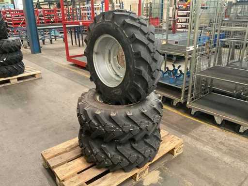 BKT MP567 Tire with Rims (3x)