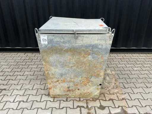 Puits d’eau de construction d’Ahuis