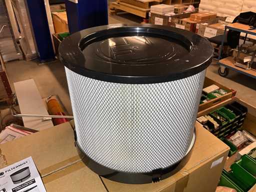 Replacement filter for filter system