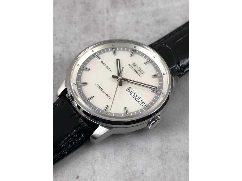 Mido Commander II Automatic M0162301611180 Dameshorloge