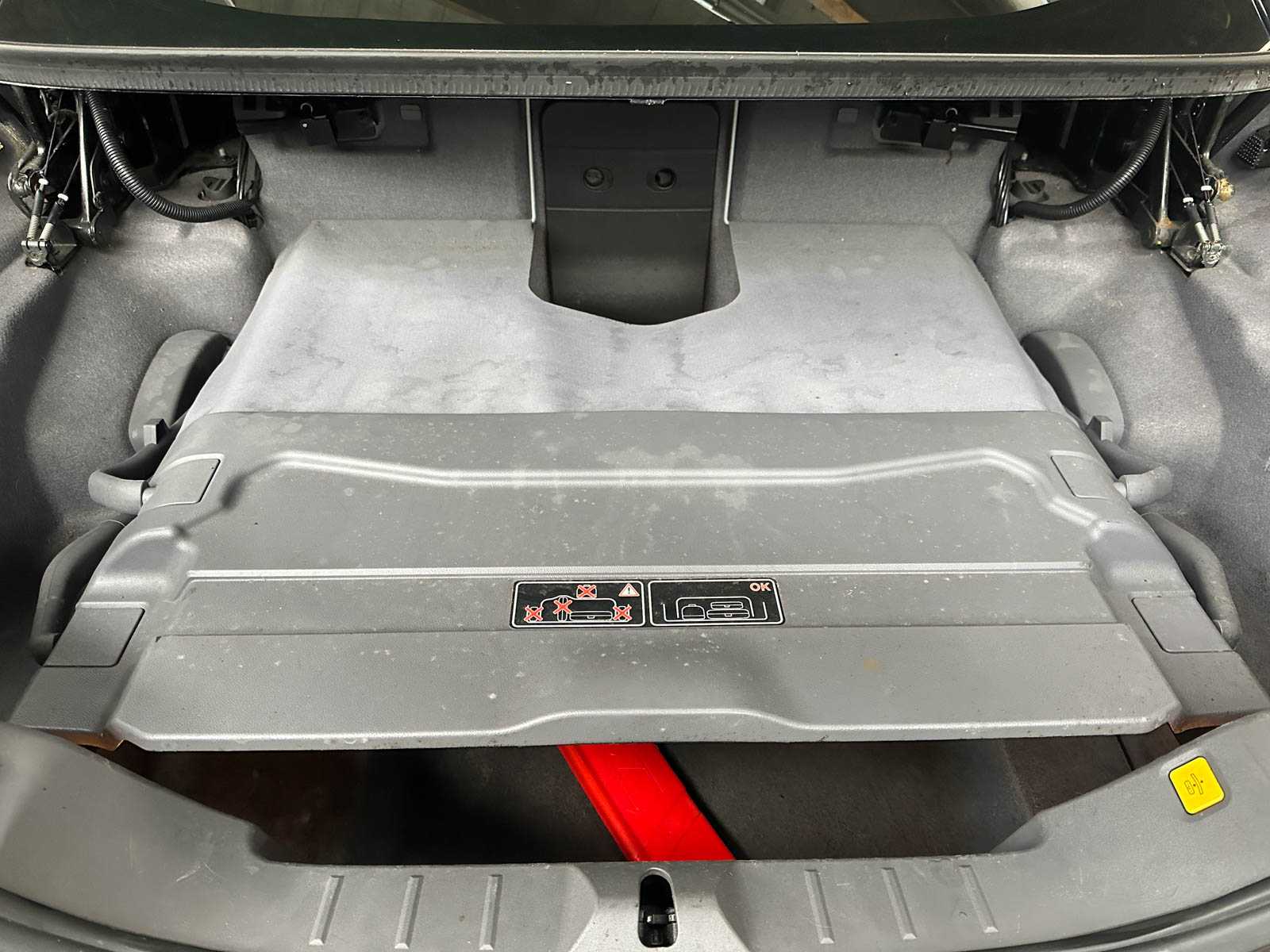 Volvo C70 Convertible 2.4 D5 Momentum 177pk 2007, 05-XL-LL