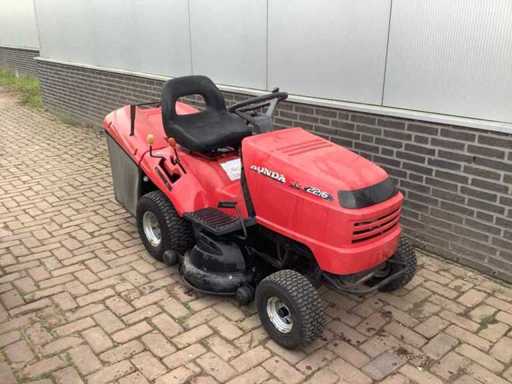 Honda 2216 Kosiarka do jazdy