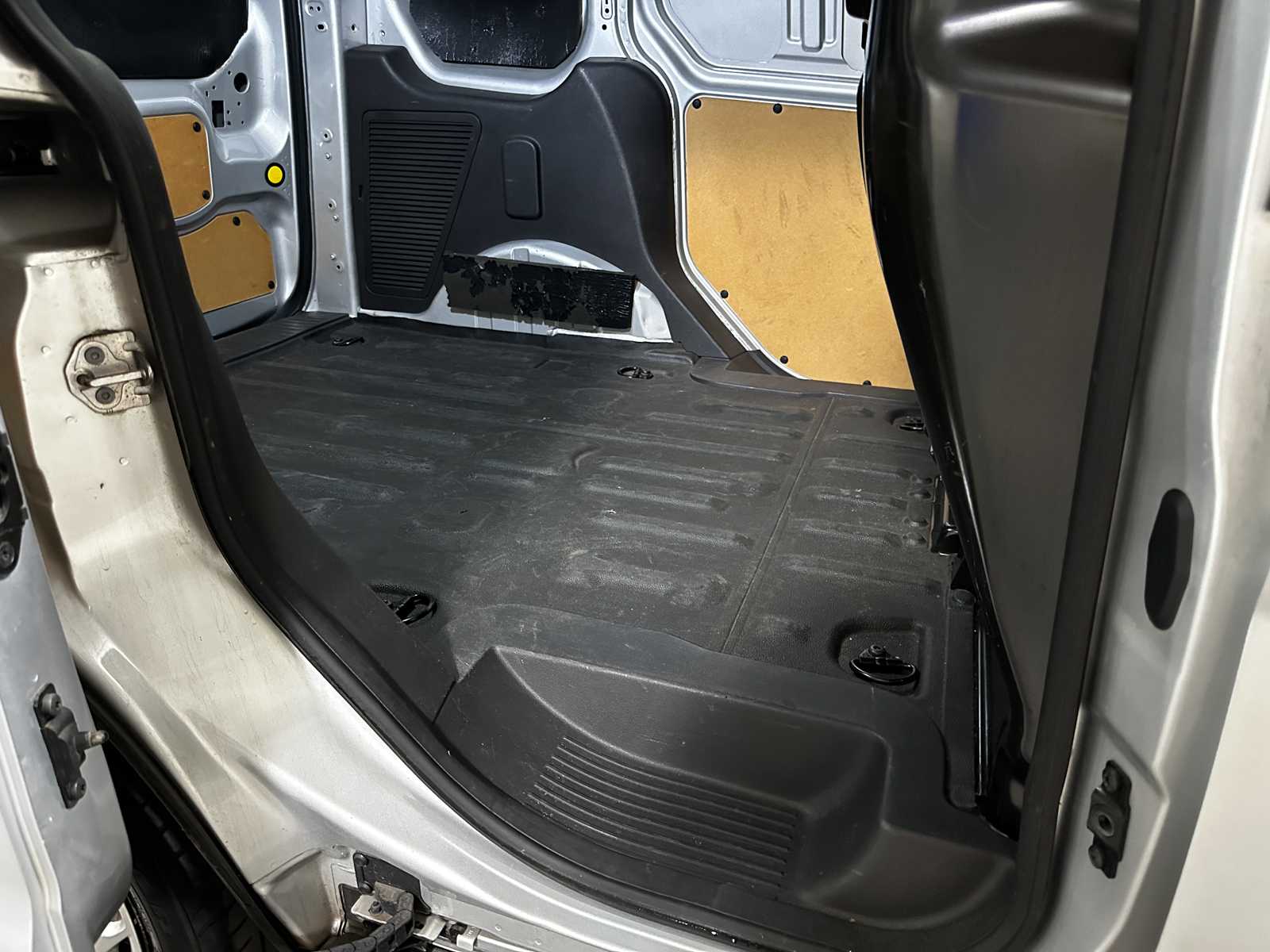 Ford Transit Connect 1.6 TDCI L1 Trend 75pk 2015 (Origineel-NL) 3-persoons, VL-990-K