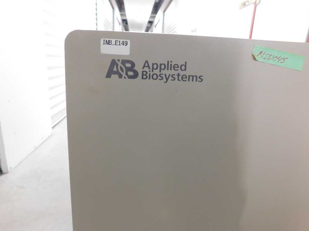 Biosisteme aplicate - ABI 7900 PCR_3 în timp real