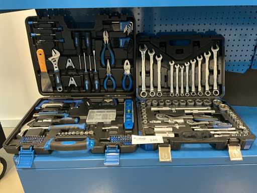 Hyundai Tool Set (2x)
