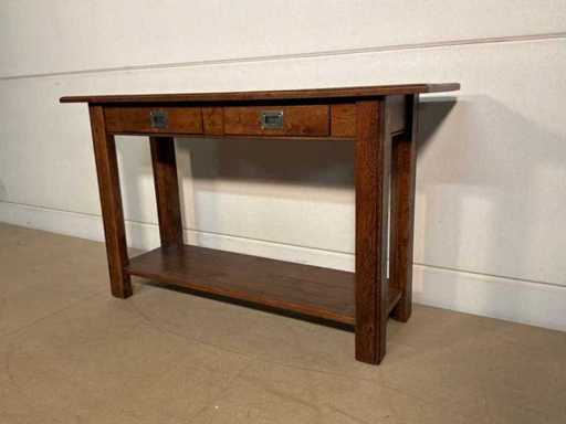 Tavolino laterale di legno