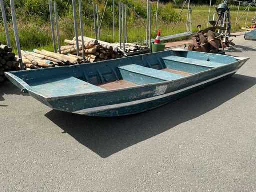 1988 Monark aluminum workboat