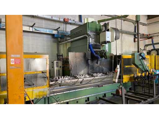 DEBER MDM4 Fresadora CNC de columna móvil con cabeza bi-rotatoria manual