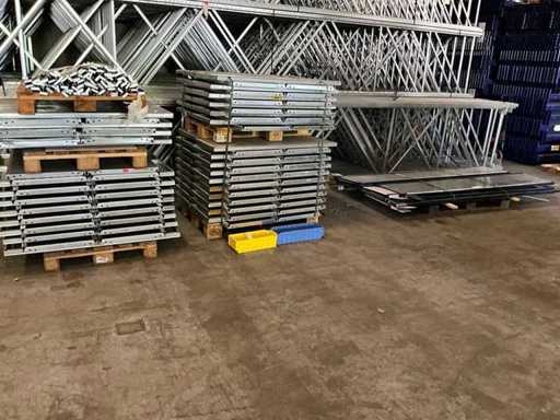 Mecalux - Legbordstelling 20 meter