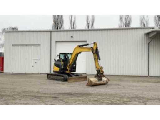 c7e5f3df-8c56-425e-9401-595763a2496d.mp4