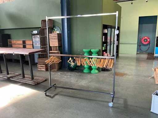 Garderobe rek
