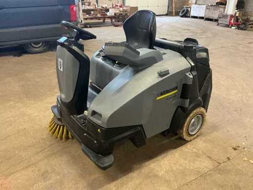 Kärcher Professional KM 105/100 R Street sweeper 2019