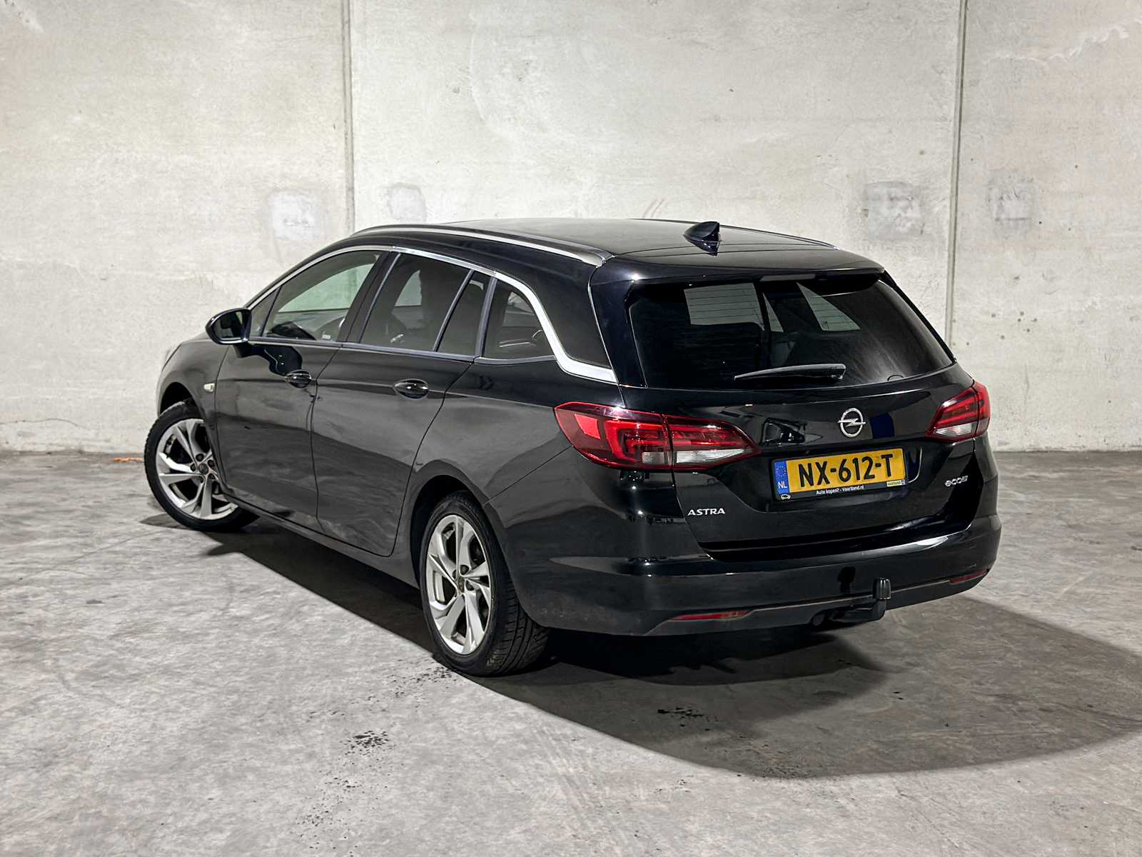 Opel Astra Sports Tourer 1.0 Innovation 105pk 2017 (Origineel-NL) Automaat, NX-612-T