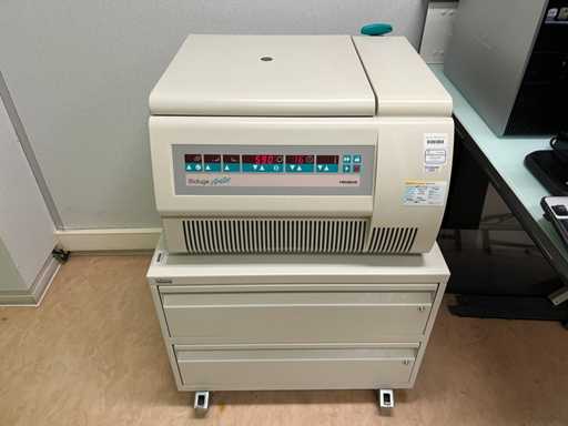 Heraeus - Stratos Biorepellent - Centrifuge