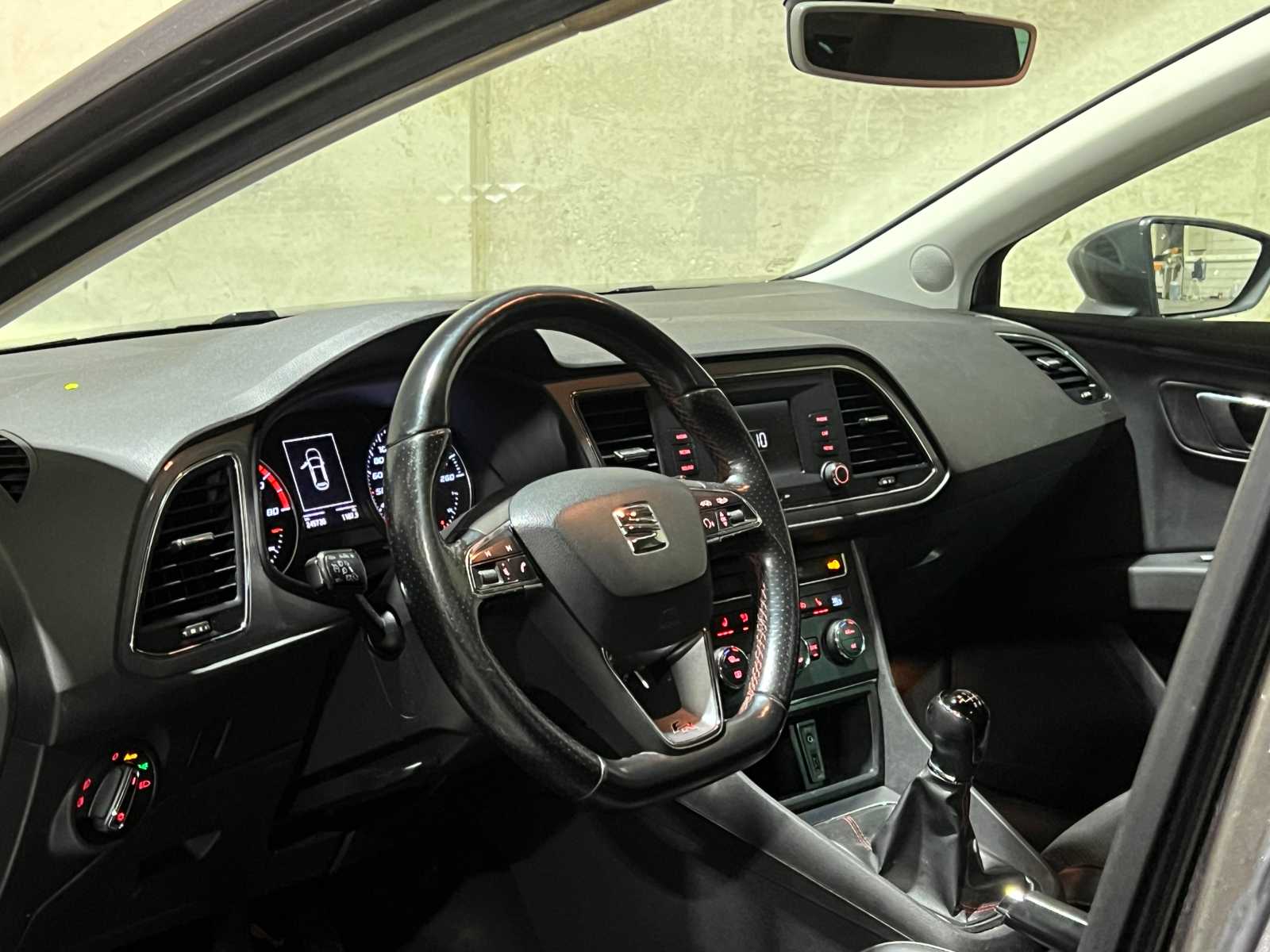 SEAT Leon 1.4 EcoTSI FR Connect 150hp 2016, G-727-KT