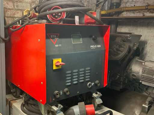 2018 Shöler + Bolte Group Spot Welding Machine