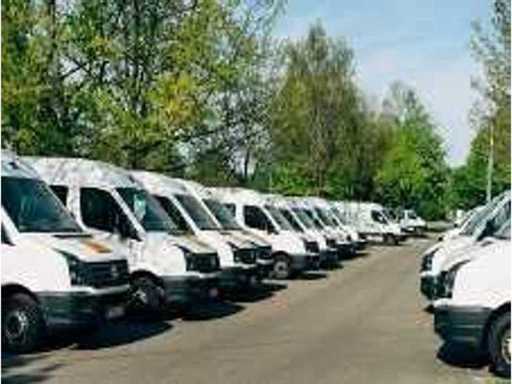 Commercial vehicles and trucks