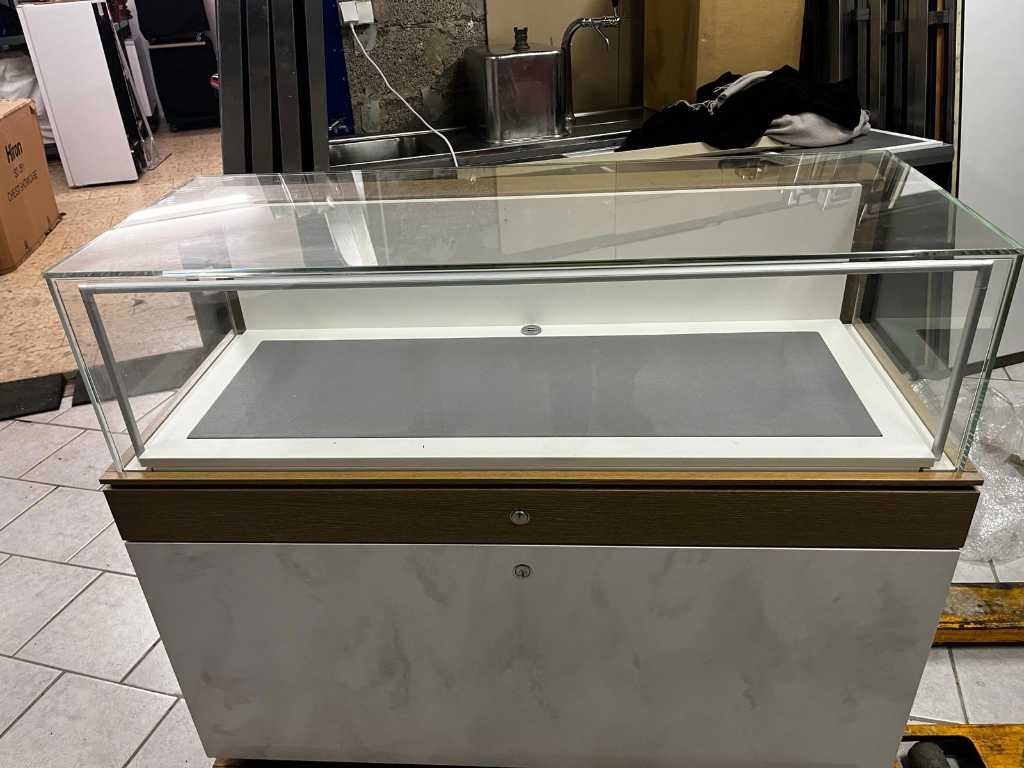 Jewelry display case with LED lighting and keys