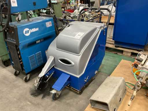 2008 MP 50BT Zelfrijdende veegmachine