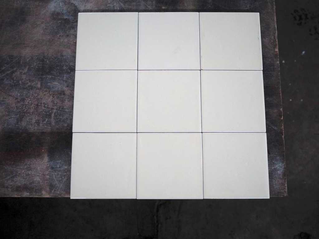 Ceramic tiles 34m²