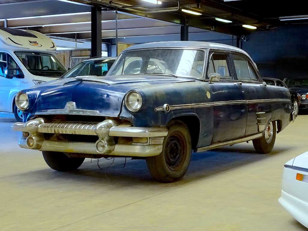 (Ford) '55 Mercure (base de restauration)