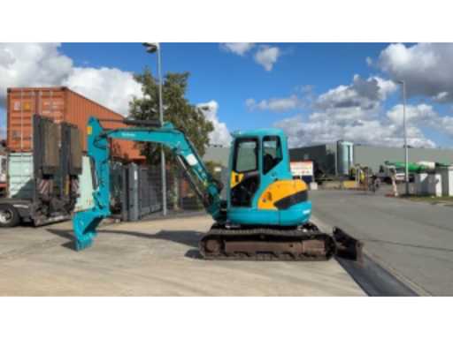 22bb55db-cb4c-4bd1-8a59-3333395a9b79.mp4