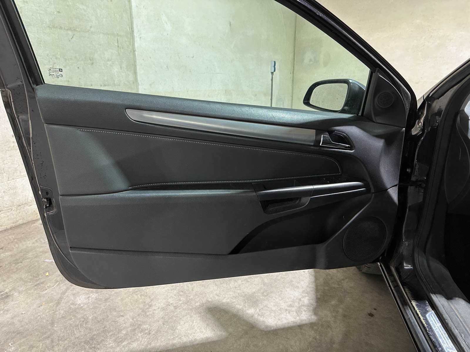 Opel Astra GTC 1.8 Cosmo 140pk 2009 (Origineel-NL), 16-JDN-1