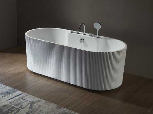 Baignoire design autoportante en acrylique Mawialux avec robinetterie - blanc mat ou blanc brillant au choix