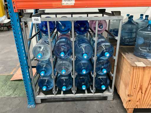 Rack de rangement en métal + bouteilles d’eau SIPWELL