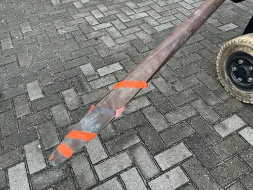 Heftruck tapijtdoorn 260cm FEM2