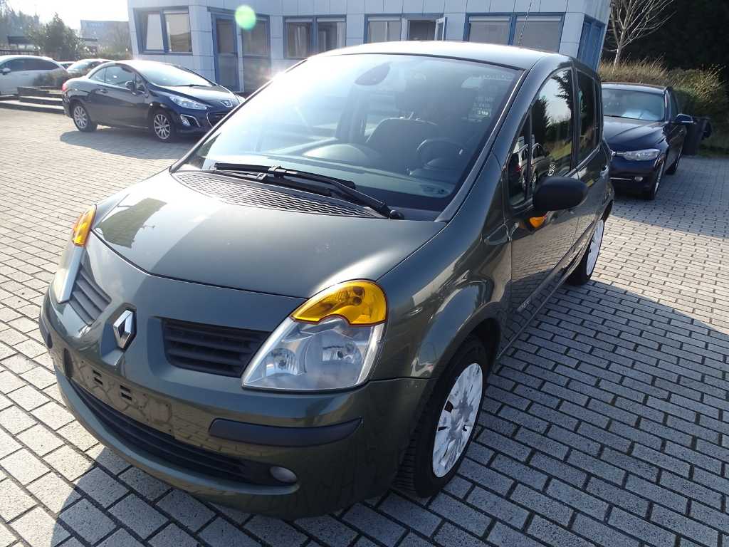 Renault - Modus - Passenger car - 2004
