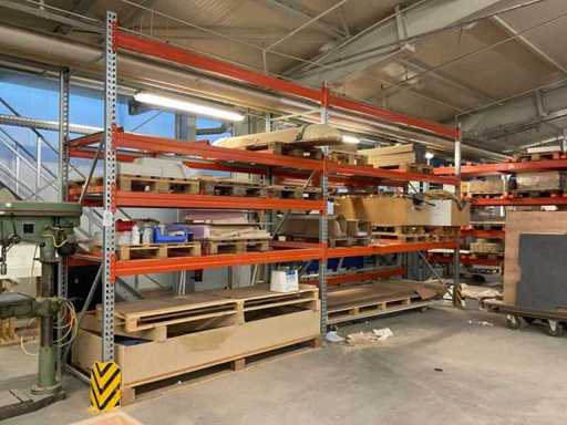 Zware plank, met inhoud