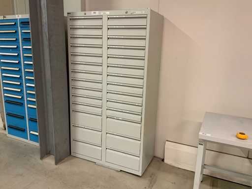 Overtoom 28-teiliger Teileschrank