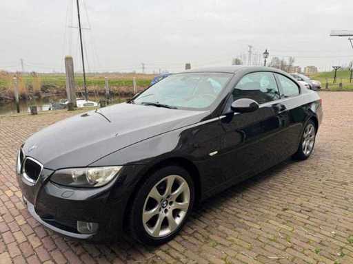 BMW 3-serie Coupé 320i High Executive 29-GLB-9