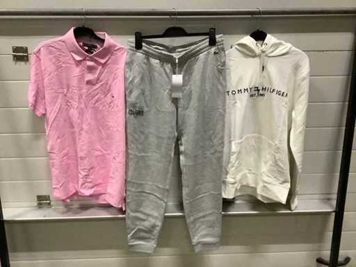 Paletten-Kleidung (361x)