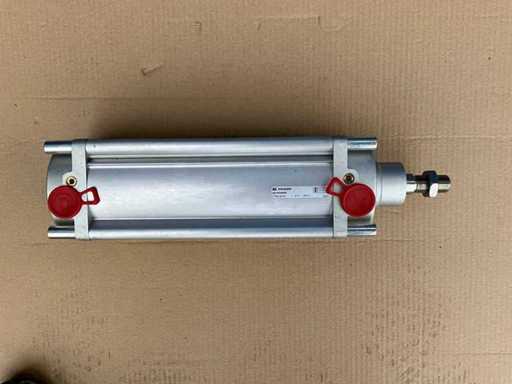 Cramp DN100200CM Pneumatic cylinder