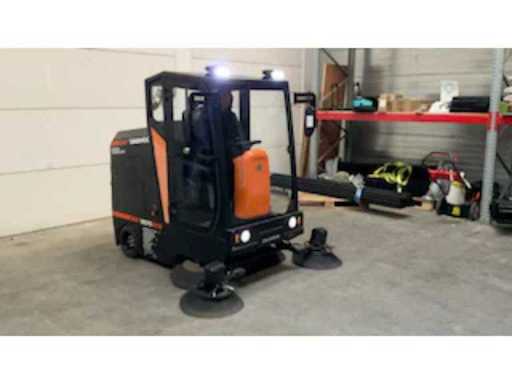 d54aa787-4c4d-4814-8546-5b98953d1240.mp4