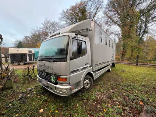 MERCEDES-BENZ Atego – Pferdetransporter mit Wohnabteil