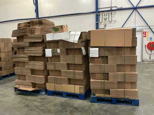 Partij kartonnen dozen