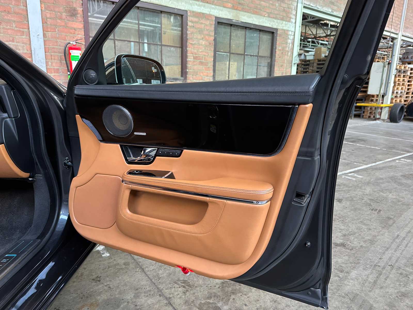 Jaguar XJ 3.0 V6D Portfolio 275pk 2012